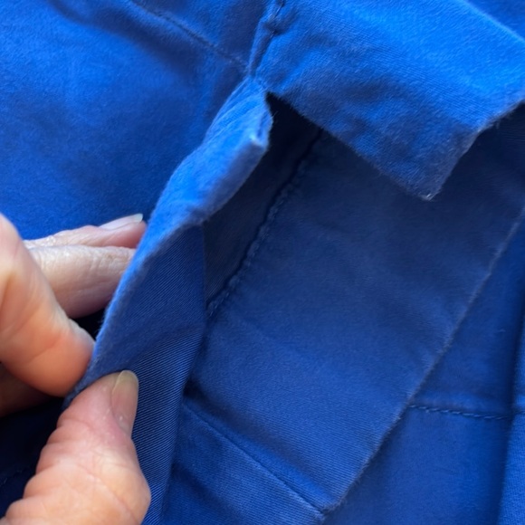 Vineyard Vines women’s Chino capris- Red, Blue, Black, Coral - Picture 8 of 15